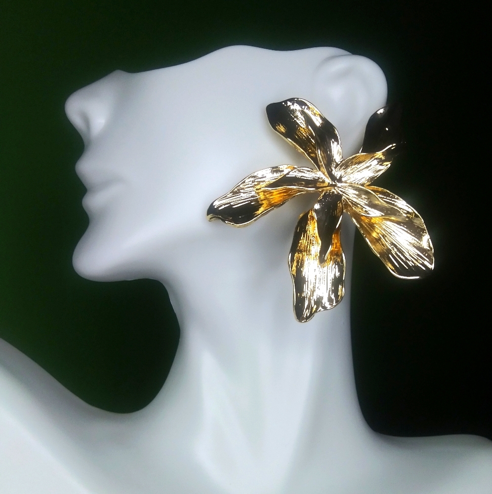 Burst Earrings